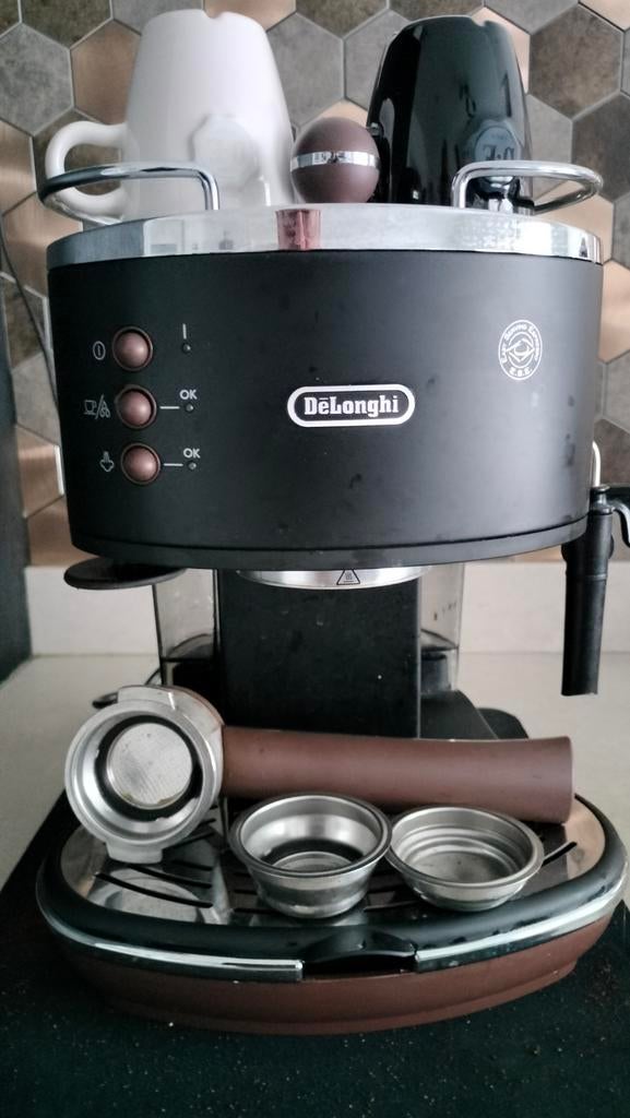 DeLonghi half jaar gebruikt, werkt nog perfect!, Ophalen