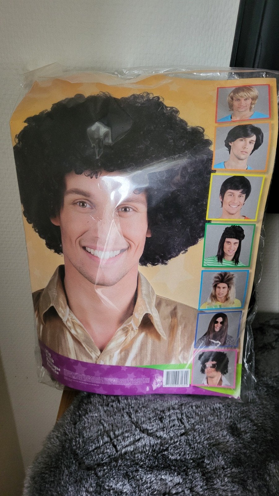 Nieuwe Afro Pruik - Perfect voor Carnaval of Themafeest, Carnaval, Nieuw, Overige maten, Ophalen of Verzenden