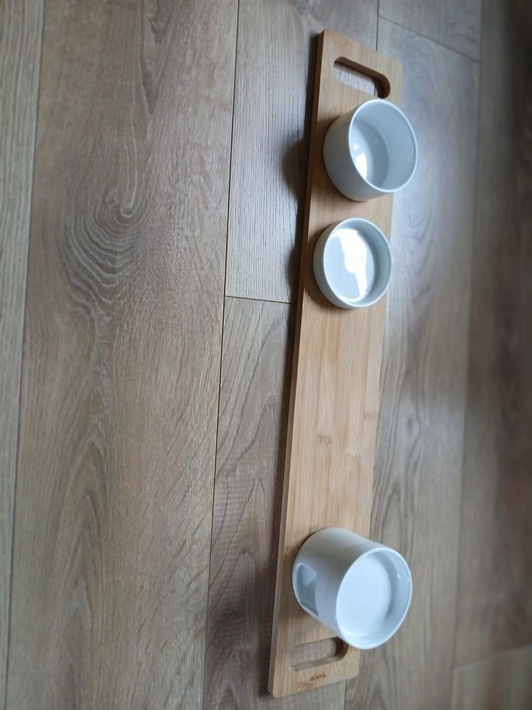 Borrelplank, badplank inclusief schaaltjes, Gusta., Huis en Inrichting, Ophalen