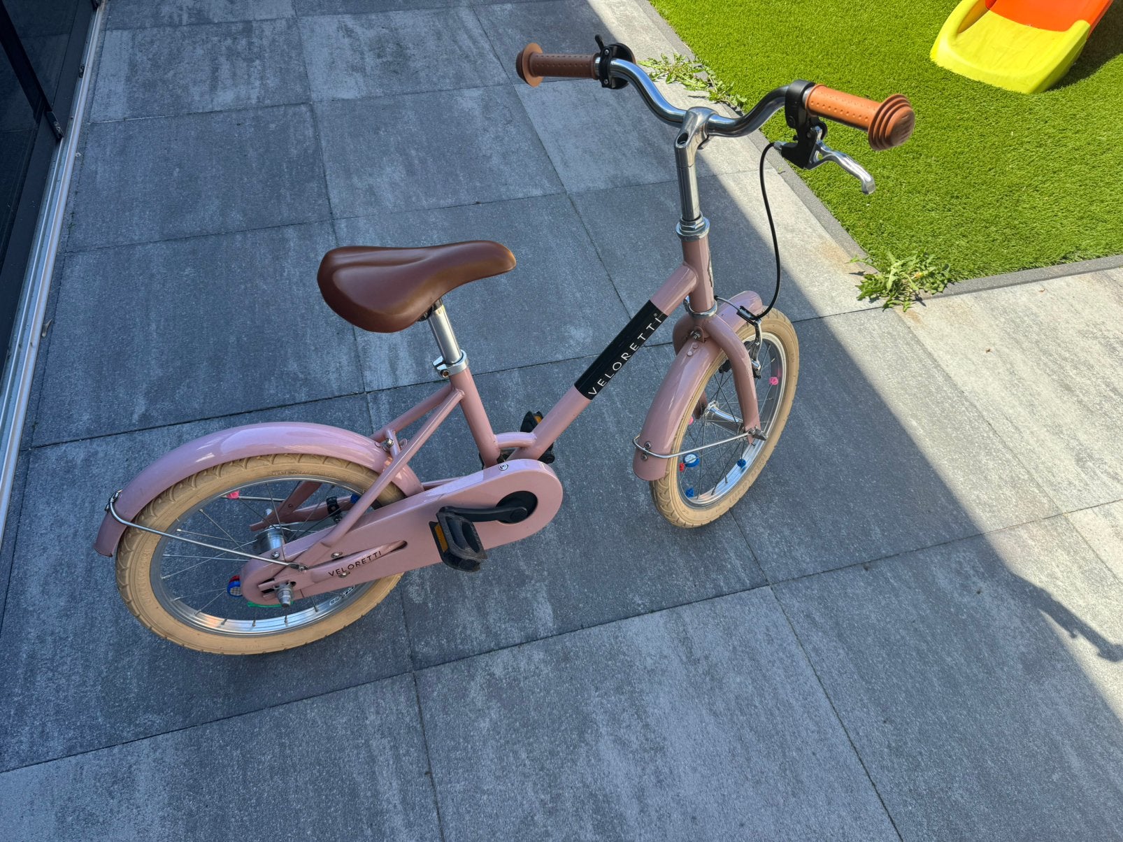 Zo goed als nieuw: Kinderfiets Veloretti, Ophalen, Zo goed als nieuw, Minder dan 16 inch