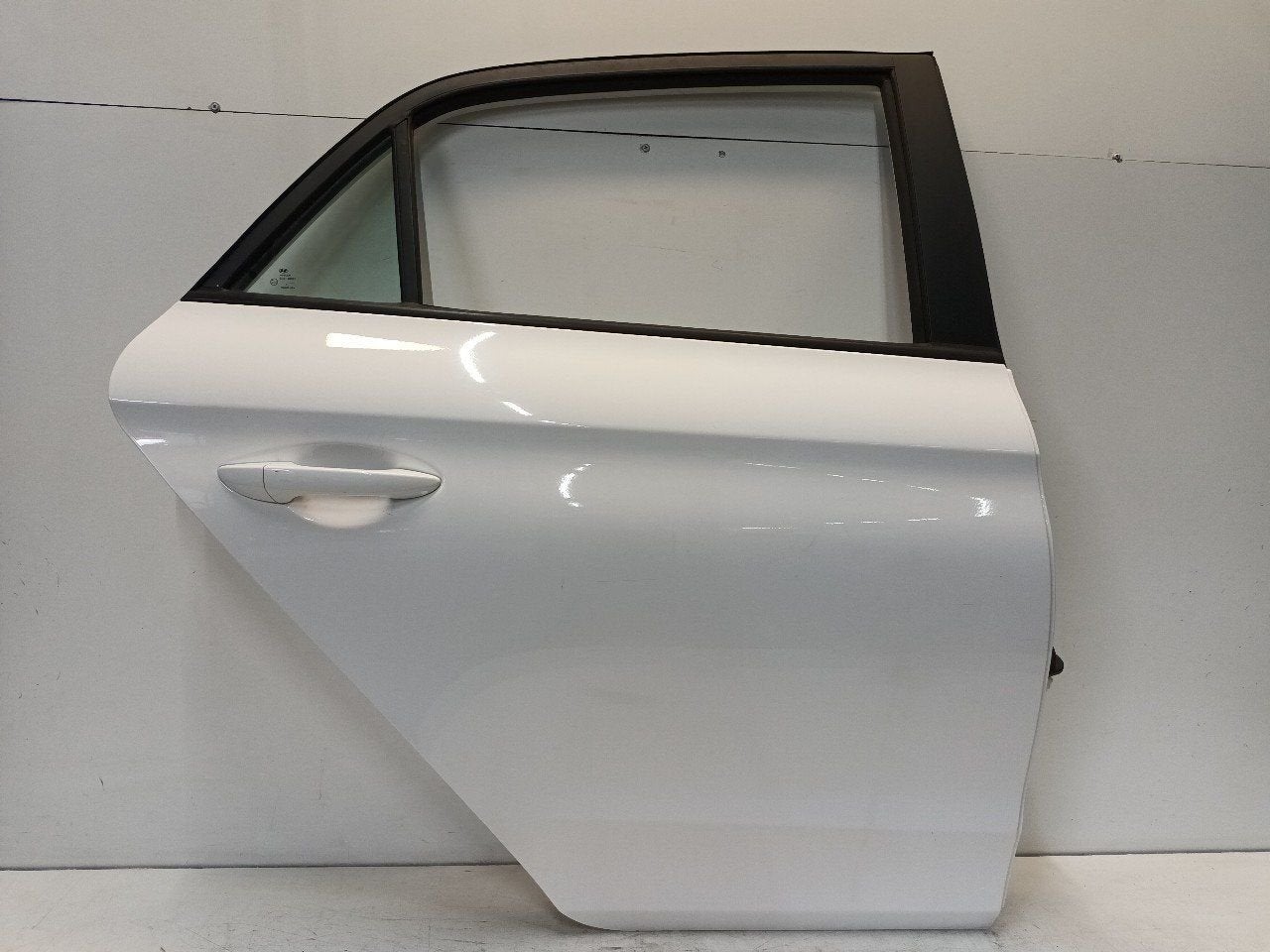 Portier rechts achter Hyundai i20, Auto-onderdelen, Onderdelen@venauto.nl, Van der Ven Autorecycling B.V., Gebruikt, Ettenseweg 76, 4706 PB Roosendaal, The Netherlands