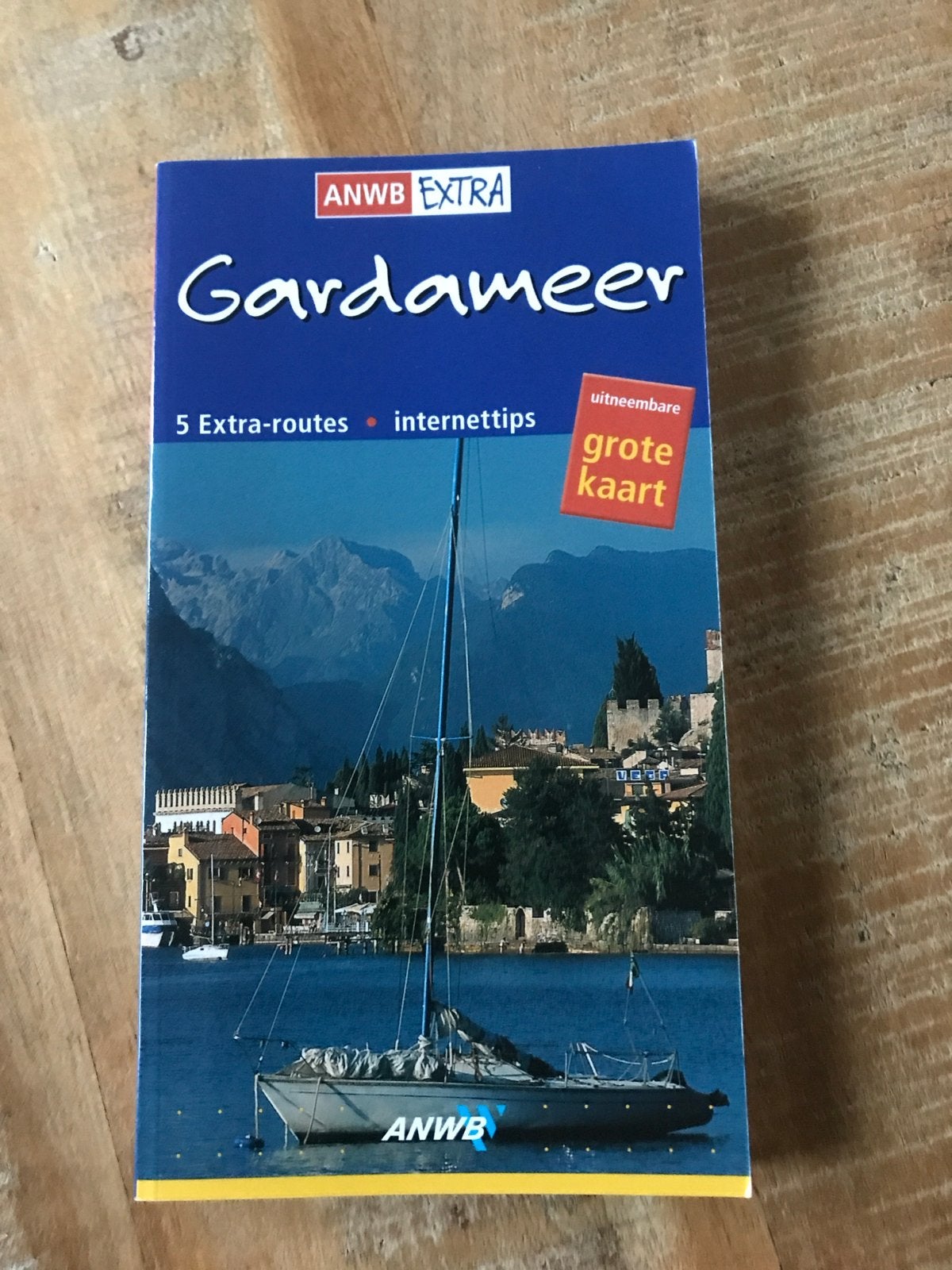 Reisgids Gardameer - Italië, Europa, Ophalen of Verzenden, Zo goed als nieuw, Reisgids of -boek