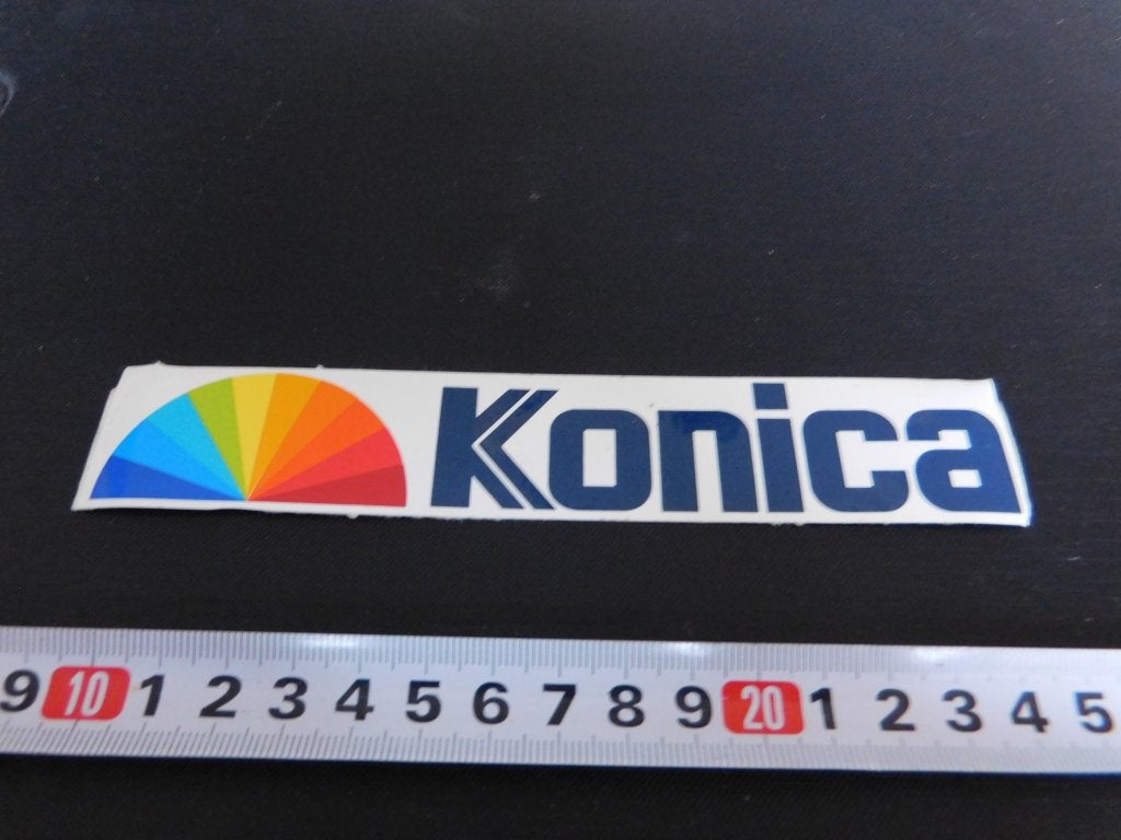 sticker KONICA, Ophalen, Zo goed als nieuw