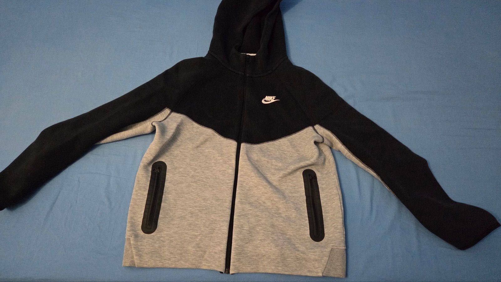 Nike Tech Fleece Hoodie Zwart/Grijs - Maat XL, Ophalen, Zo goed als nieuw, Nike