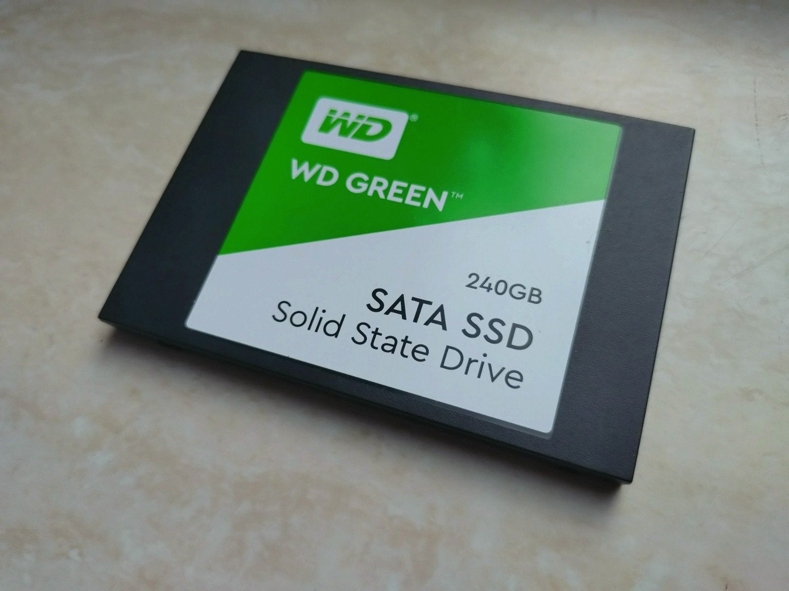 WD Green 240GB SATA SSD - Snelle opslag voor laptop/desktop, Ophalen of Verzenden, Laptop