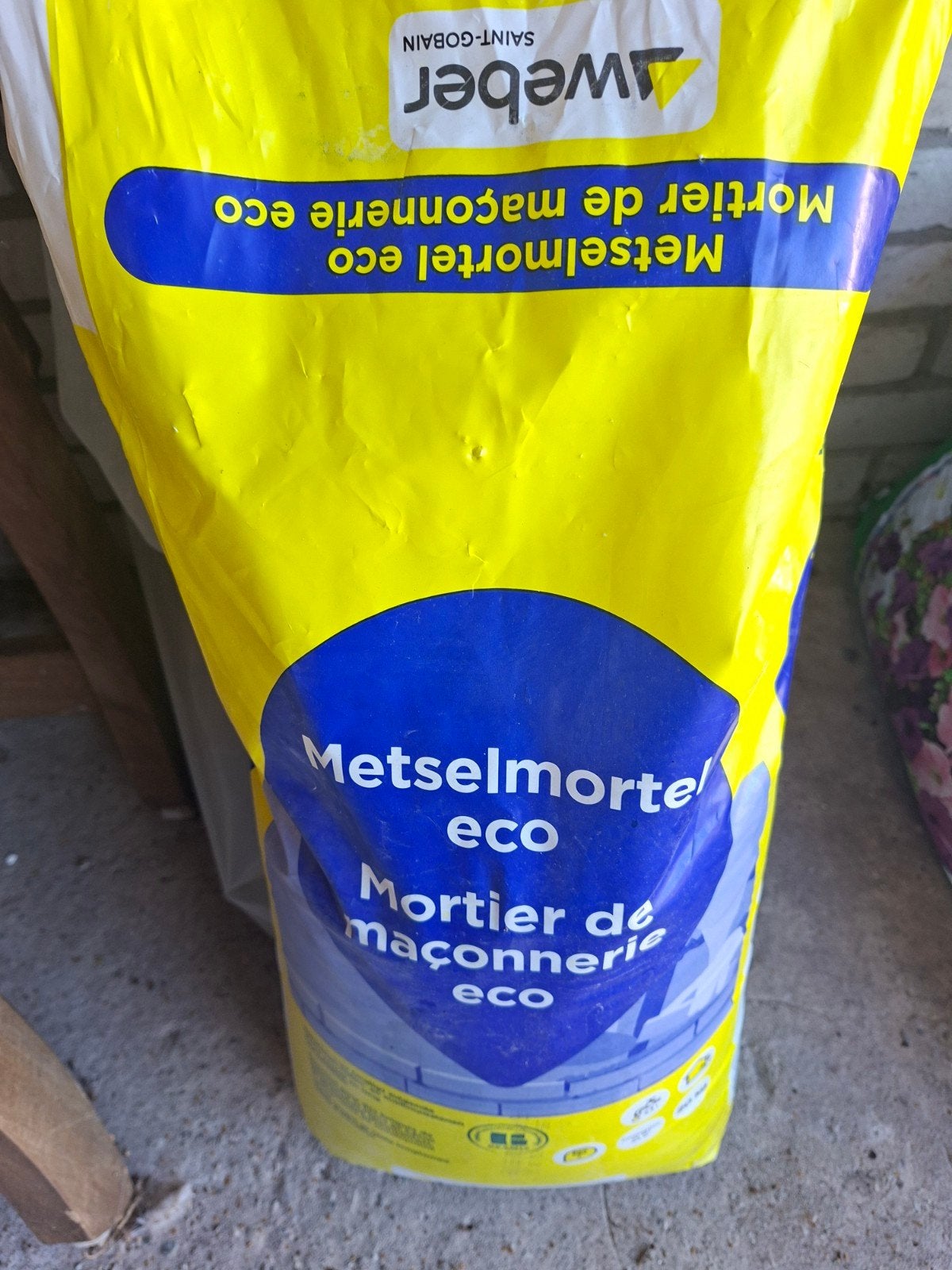 zand cement en tegellijm, Ophalen