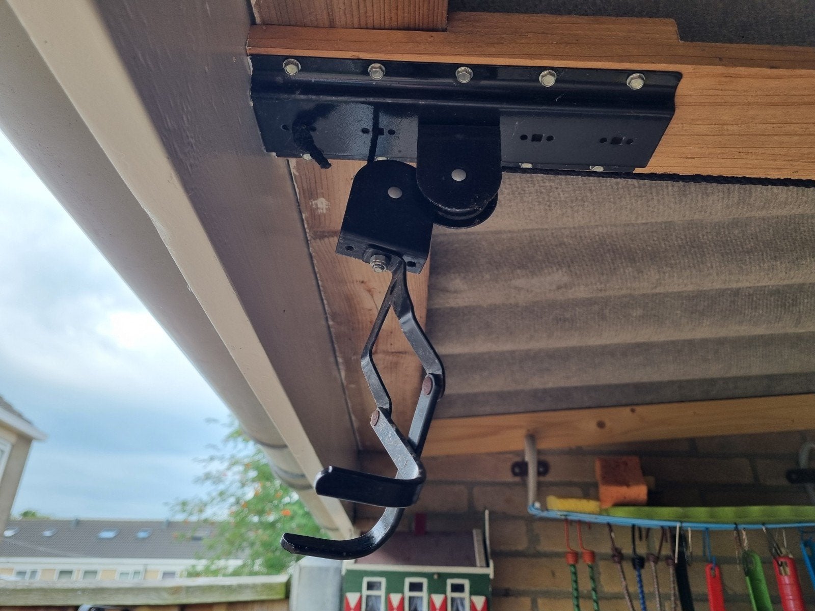 ophang systeem voor fiets., Gebruikt, Minder dan 50 watt, Ophalen of Verzenden, Netvoeding
