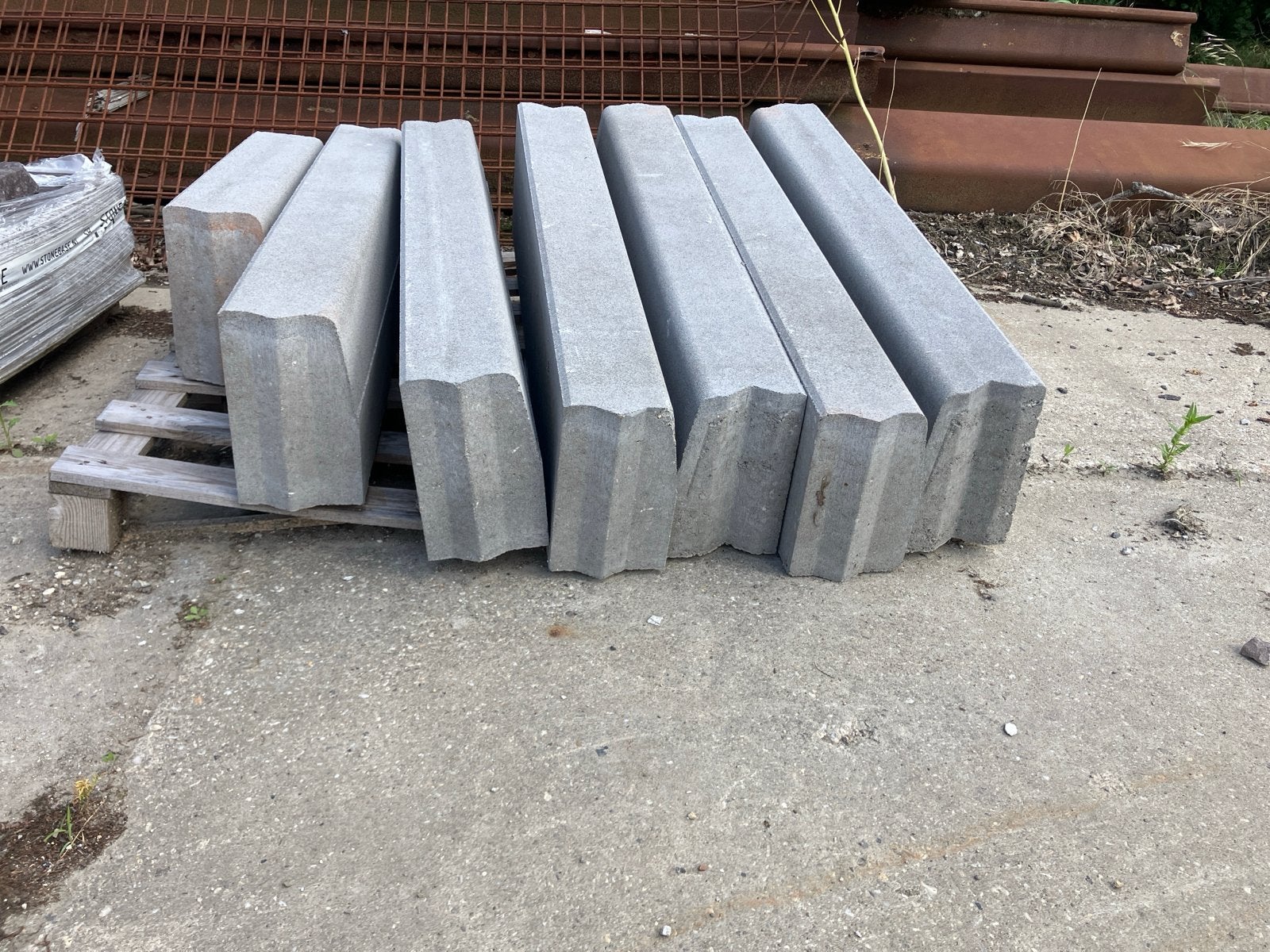 Grijze opsluitbanden voor tuin of oprit, Ophalen, Overige materialen, Gebruikt, Overige typen