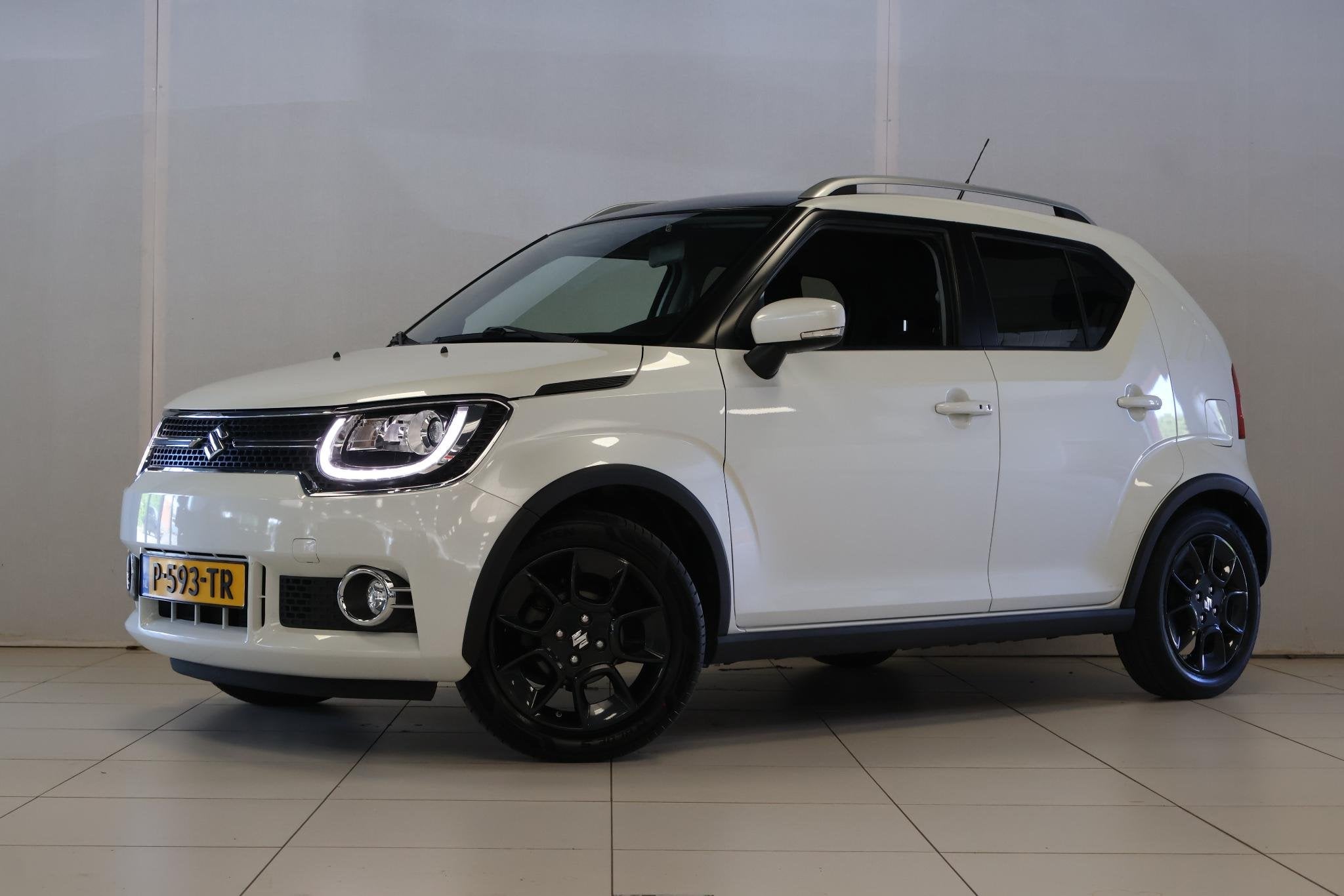 Suzuki Ignis 1.2 Select, Stof, Gebruikt, 4 cilinders, Wit