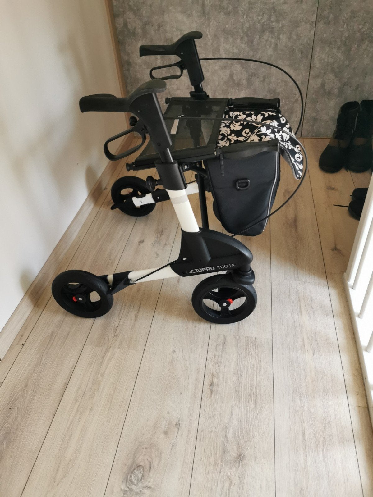 Mooie zga topro troja G2 maat S in perfecte staat, Ophalen