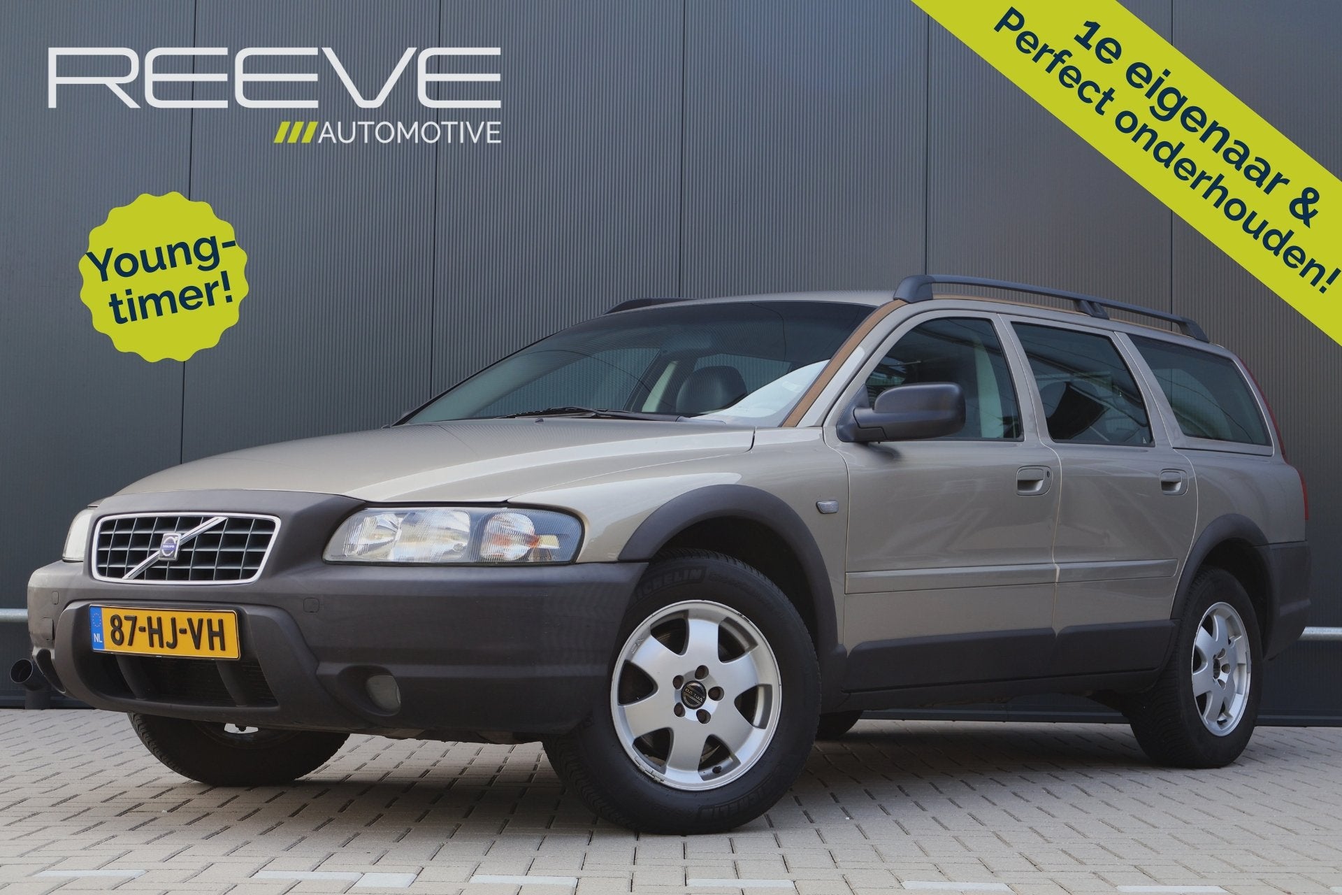 Volvo V70 Cross Country 2.4 T Comfort Line 1e eigenaar! | Un, Auto's, Beige, Beige, Vierwielaandrijving, Volvo