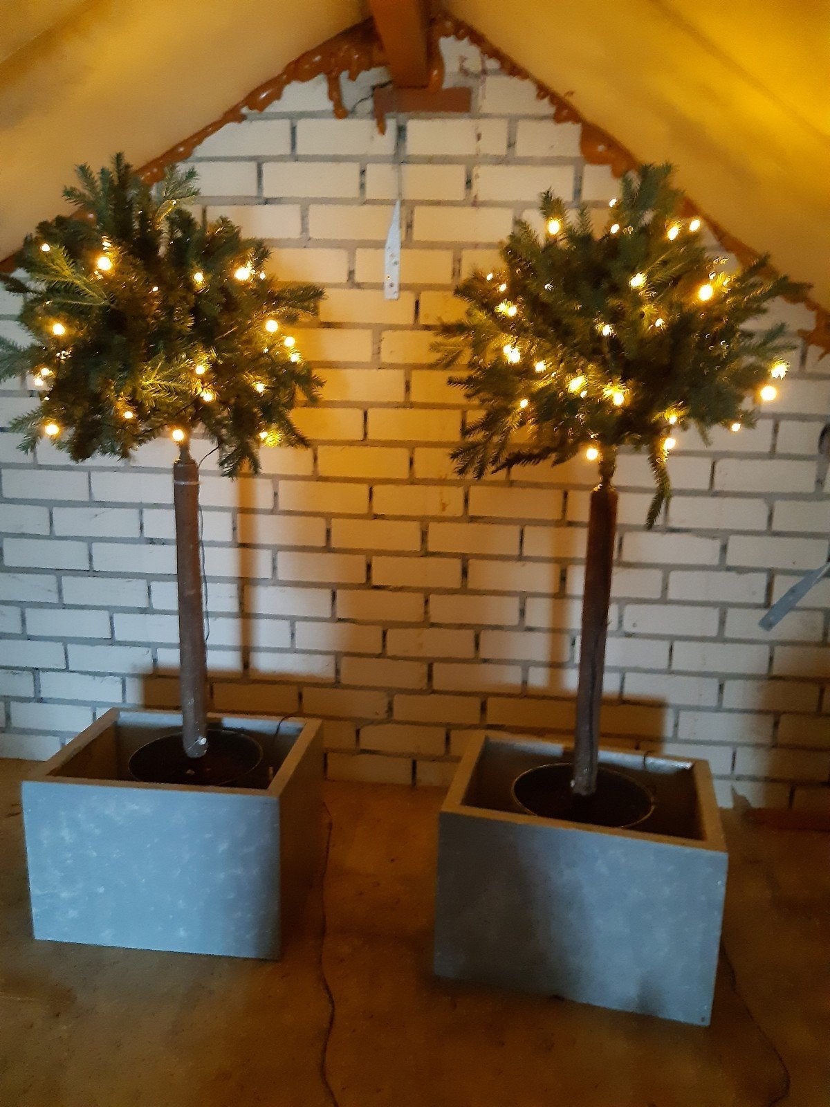 2 kunst kerstboompje bolvormig, Diversen, Ophalen