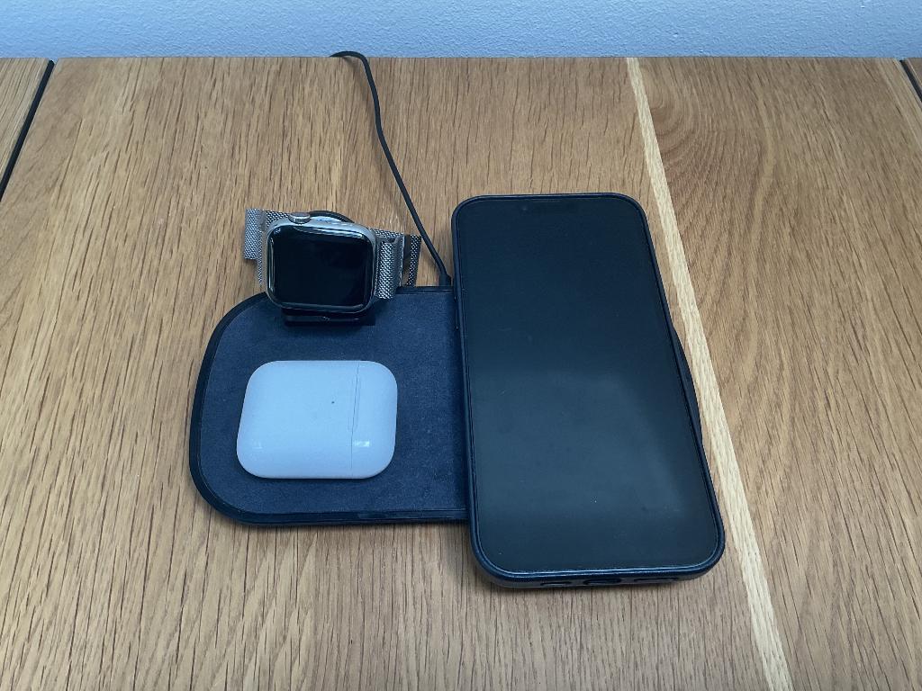 Mophie 3-in-1 Wireless Charger, Ophalen of Verzenden, Zo goed als nieuw, Apple iPhone