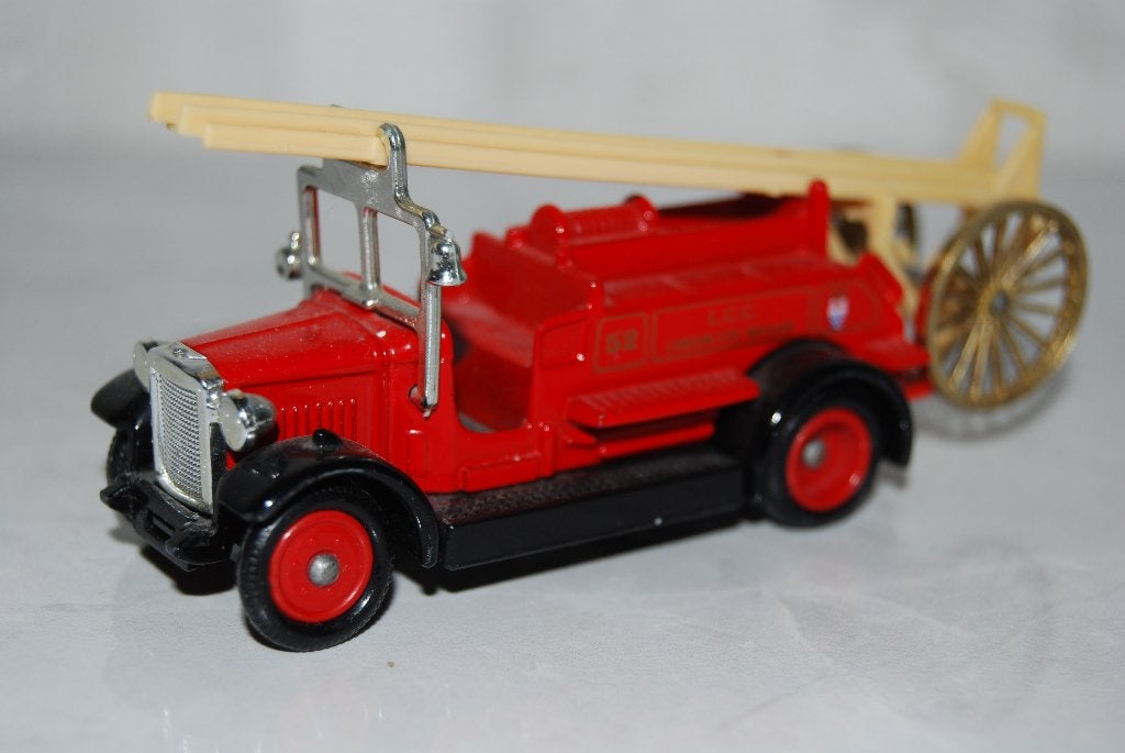 Lledo / Days Gone LCC London Fire Brigade, Ophalen of Verzenden, Zo goed als nieuw, Auto, Overige merken