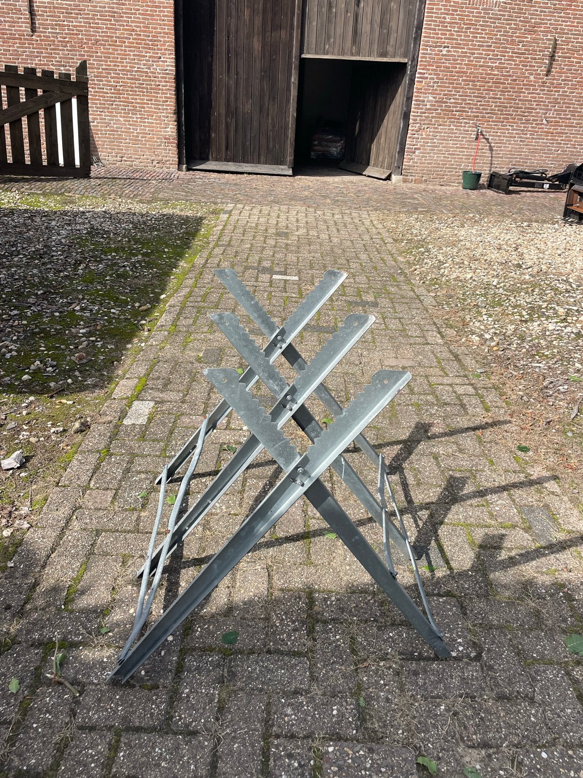 Metalen Zaagbok - Stevig en Opvouwbaar, Doe-het-zelf en Verbouw, Ophalen, Gebruikt
