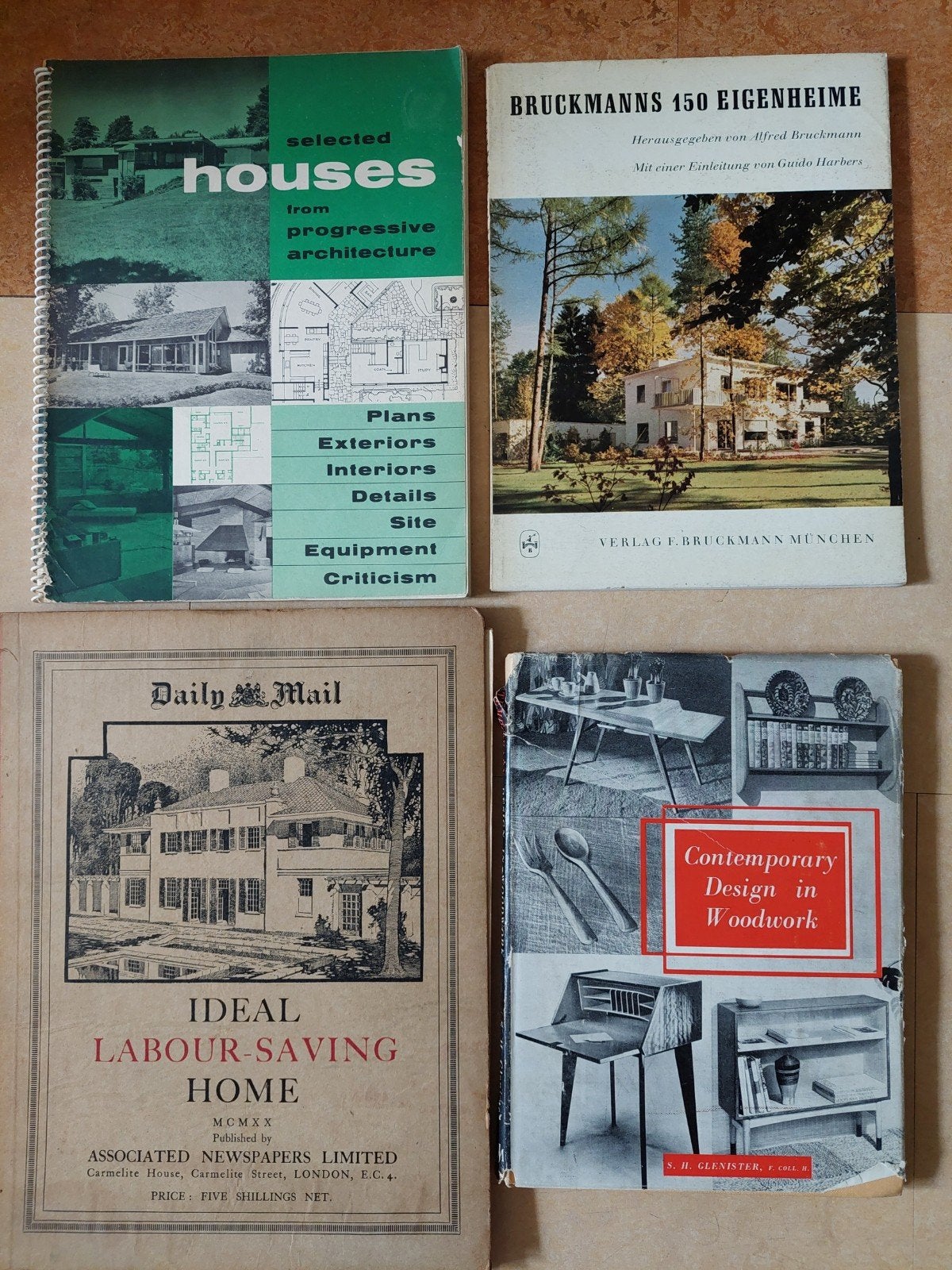 Collectie architectuurboeken: 8 boeken over wonen en design, Boeken, Kunst en Cultuur | Architectuur, Ophalen of Verzenden, Gelezen