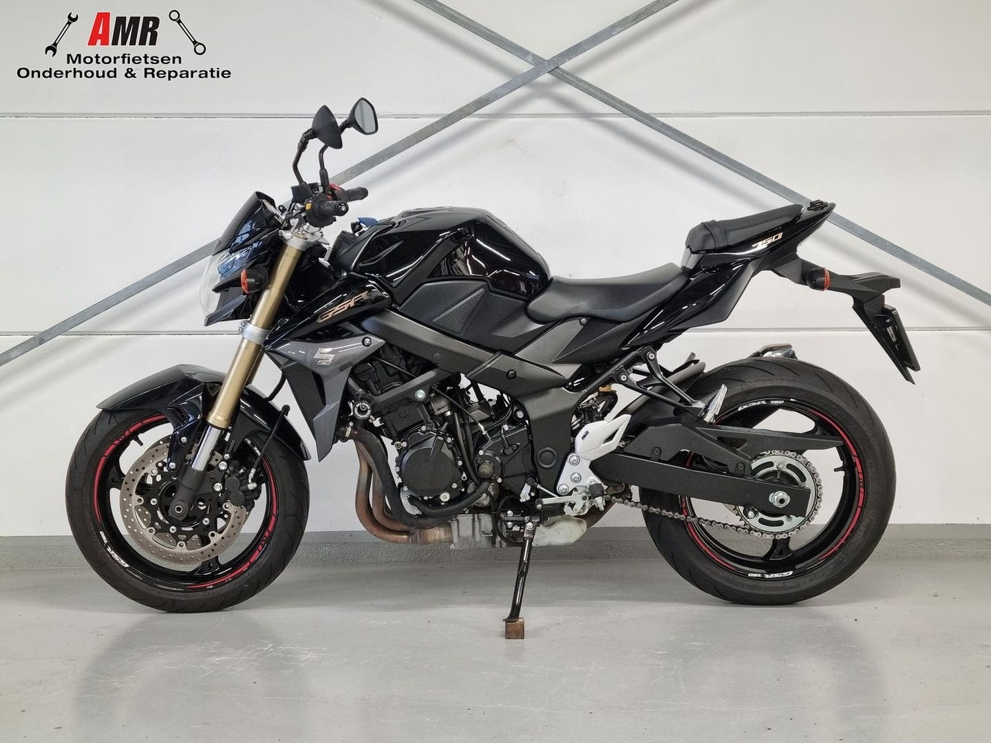SUZUKI GSR 750 ABS (bj 2014), Motoren, Motoren | Suzuki, SUZUKI, 4 cilinders, Motorrijbewijs A, Bedrijf