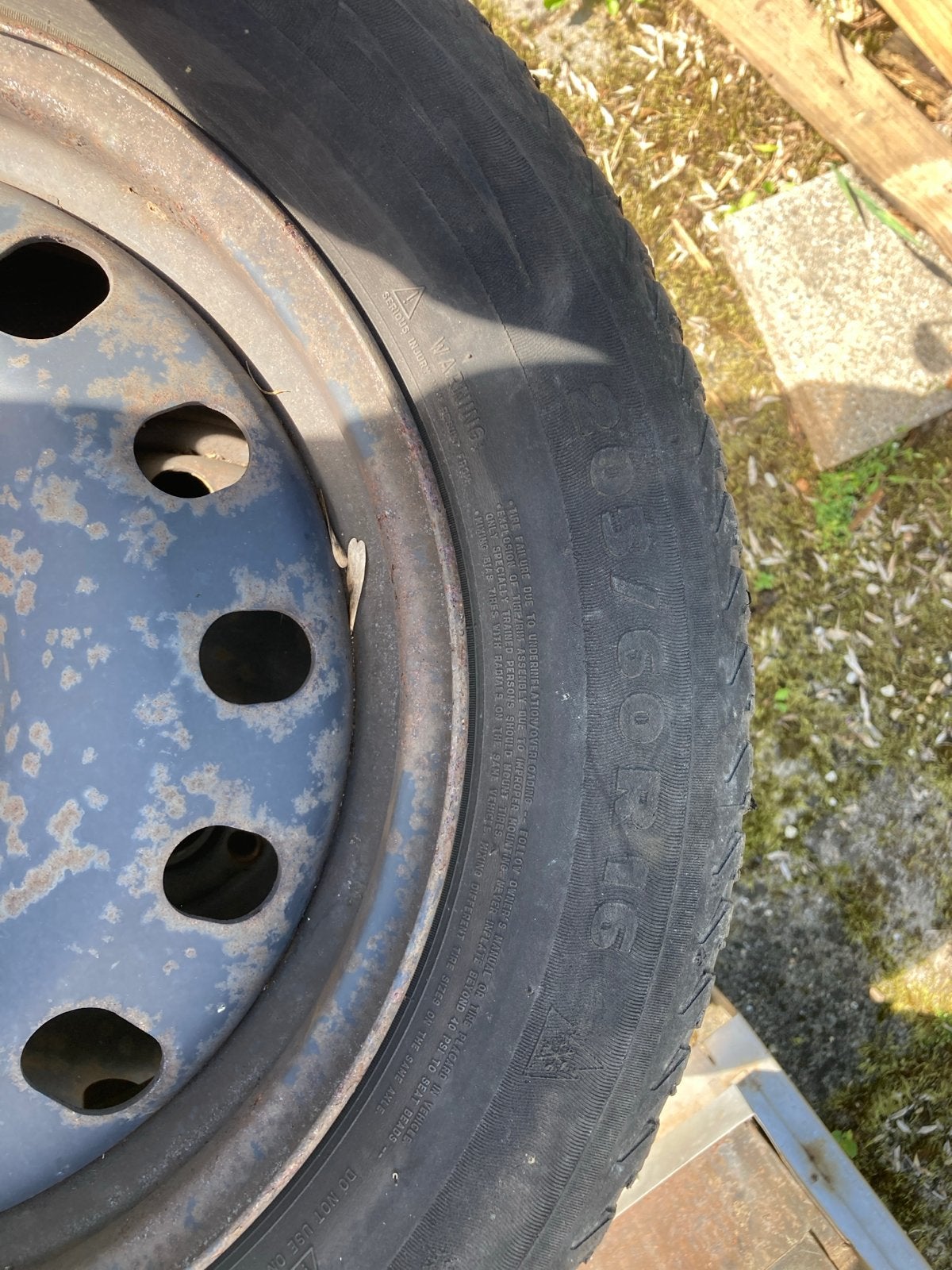 Gebruikte winterbanden met stalen velgen 205/60R16, Ophalen, Gebruikt