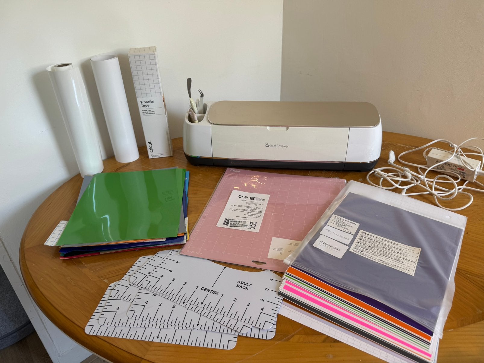 Cricut Maker - Snijmache - Met accessoires, Hobby en Vrije tijd, Knutselen, Gebruikt, Machine, Educatief, Elektrisch, Geschikt voor karton