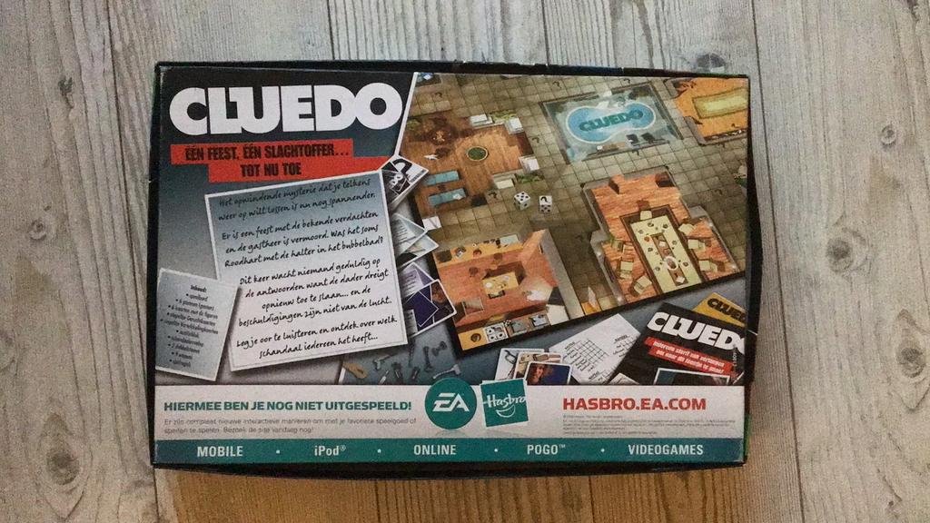 Cluedo Bordspel - Ontdek de geheimen, Drie of vier spelers, Ophalen of Verzenden, Gebruikt
