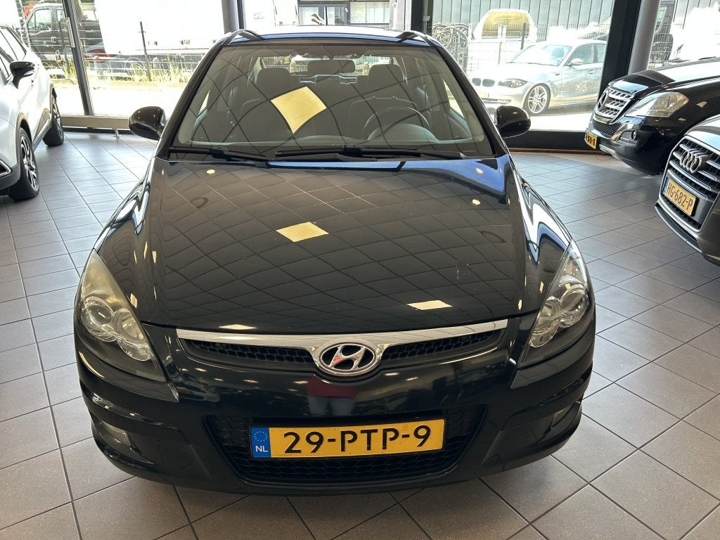 Hyundai i30 1.6i Dynamic CLIMAT APK 3-27 BJ 2011 !, Auto's, Hyundai, 127 pk, Gebruikt, 1591 cc, 4 cilinders