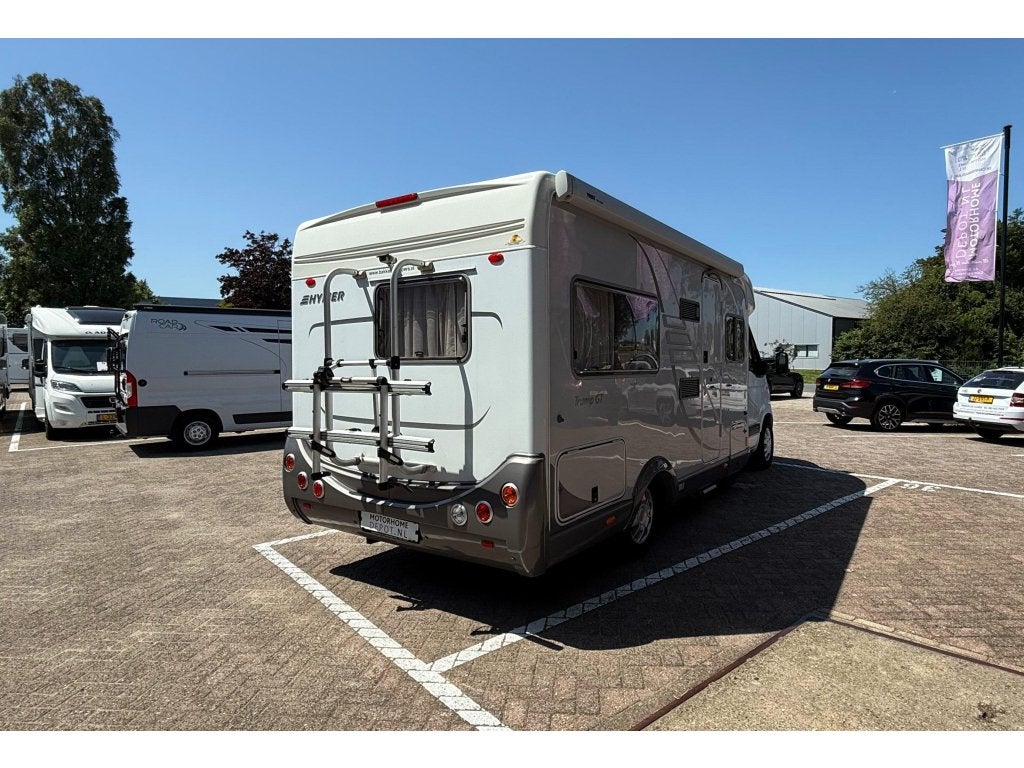 Hymer Tramp 655 GT FaceToFace indeling DakAirco, Ringverwarming, 6 tot 7 meter, Bedrijf, 6 tot 7 meter
