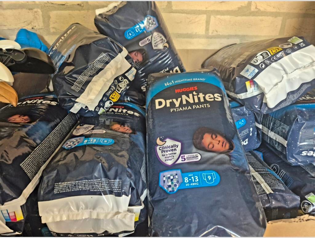 7 pakken DryNites Pyjama Pants 30-48 kg, Kinderen en Baby's, Ophalen of Verzenden, Nieuw