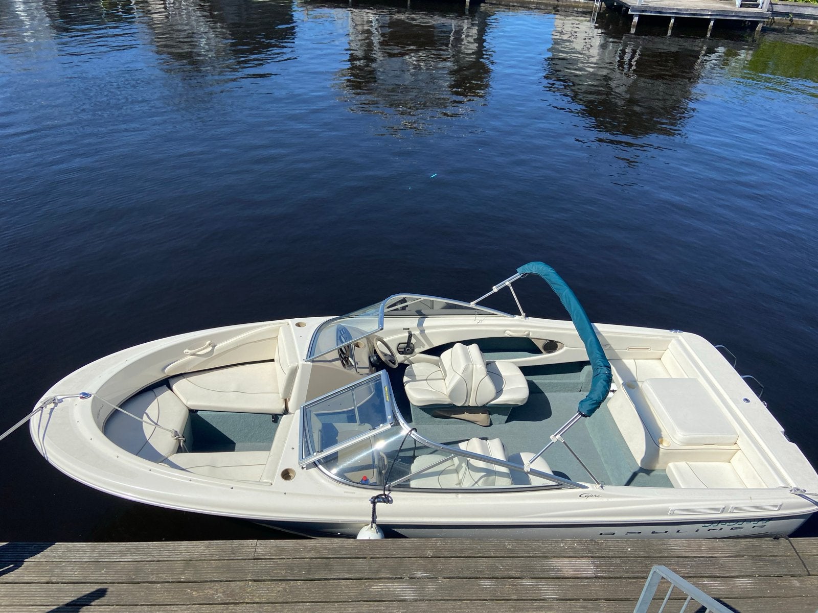 Bayliner Capri 2150. 2e eigenaar!, Watersport en Boten, Speedboten, Gebruikt, Bayliner, Benzine, 200 pk of meer, Binnenboordmotor