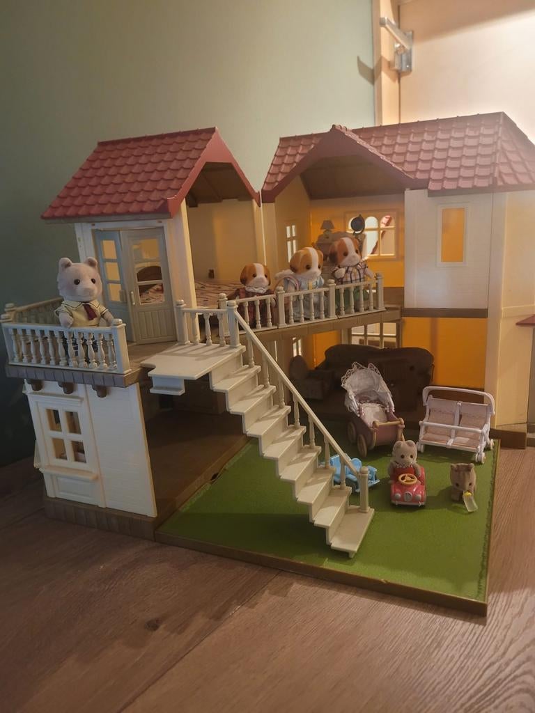 Sylvanian Families herenhuis met familie en accessoires, Ophalen, Jongen of Meisje