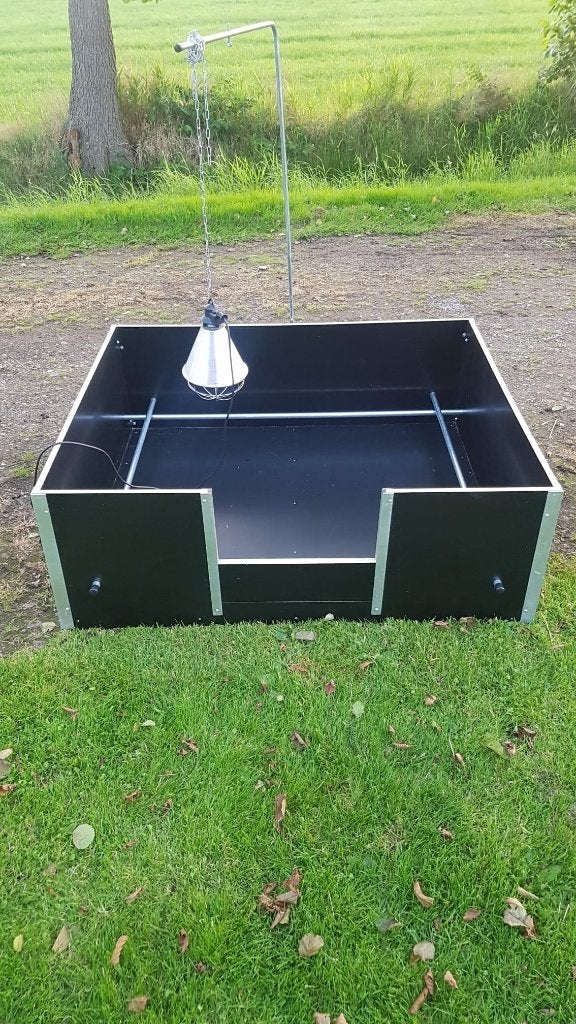 Zeer grote werpkist te huur 145 x 125, Ophalen, Gebruikt, 110 cm of meer, Minder dan 65 cm