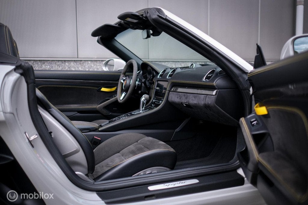 Porsche 718 Spyder 4.0 | Keramisch | BTW auto | NAP NL auto, Auto's, Porsche, Automaat, Achterwielaandrijving, Gebruikt, Cabriolet
