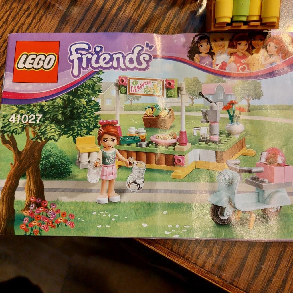 Lego Friends 41027 Mia's Limonadekraam, Ophalen, Zo goed als nieuw, Complete set, Lego