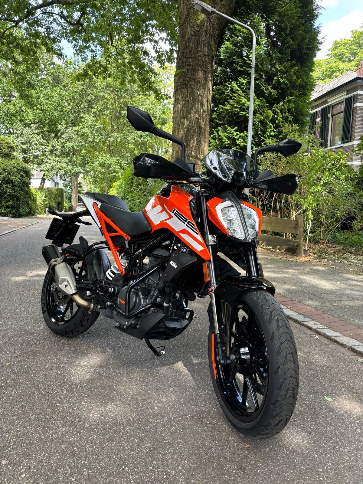 KTM 125 Duke 2021 - A1 beginnersmotor, LED Verlichting, Nieuw, Particulier, 125 cc