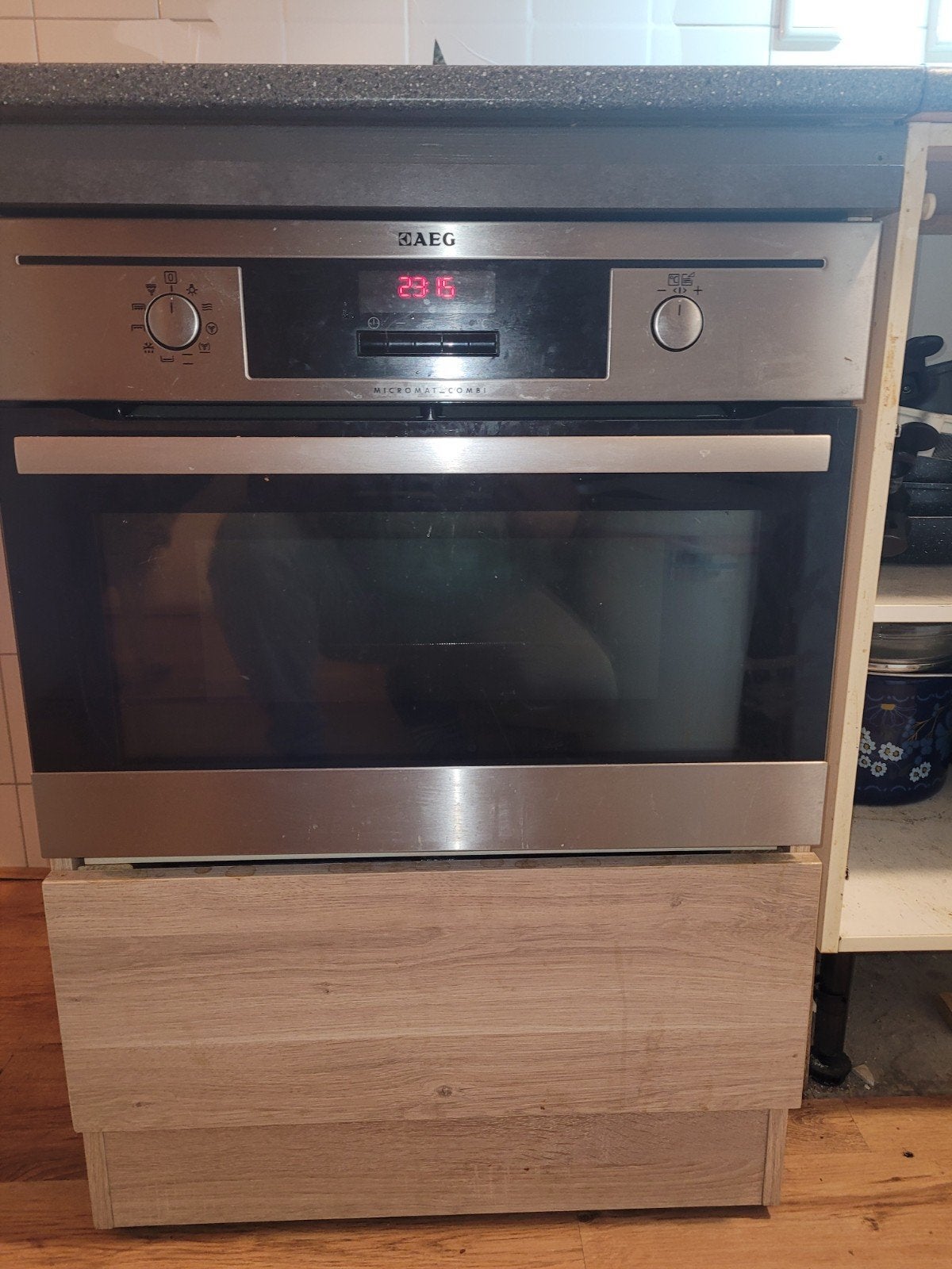 AEG Combi-oven met magnetron en losstaande kast, Ophalen, 45 tot 50 cm, Gebruikt, AEG