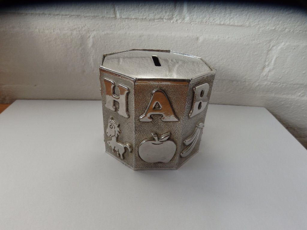 Vintage 8 Hoekige zwaar metalen verzilverde Spaarpot, Ophalen of Verzenden, Gebruikt, Metaal of Blik, Overige thema's