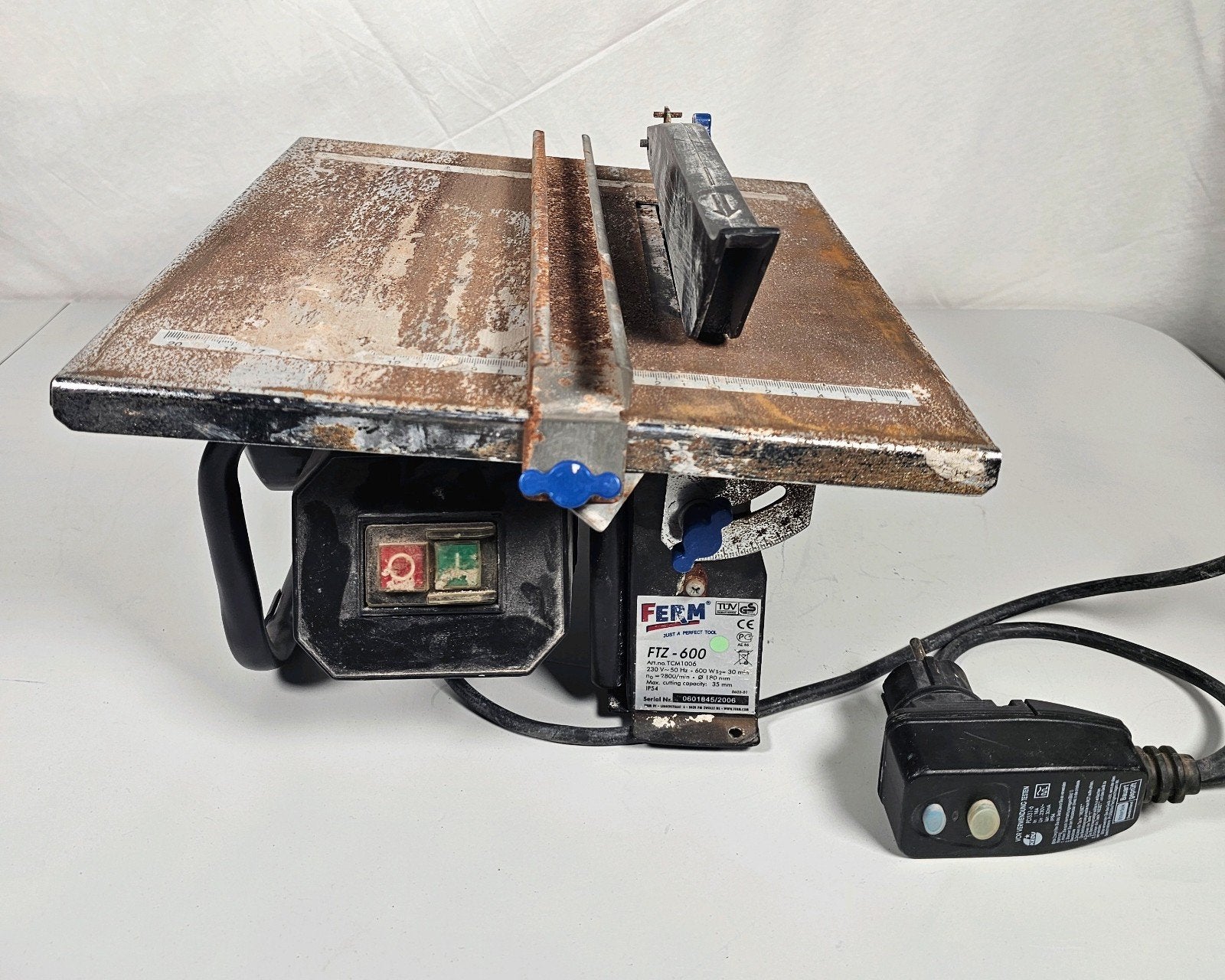 Ferm FRZ-600 Tegelzaag – C-Grade, Ophalen, Minder dan 30 mm, Gebruikt, Overige typen