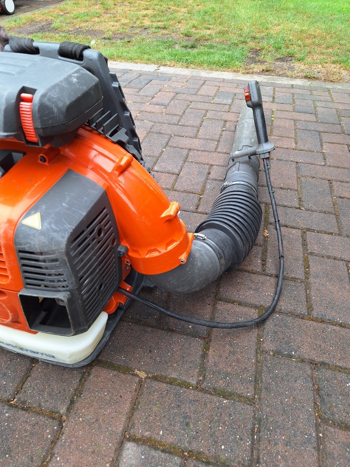 husqvarna 570bts bladblazer, Tuin en Terras, Ophalen, Gebruikt, Benzine