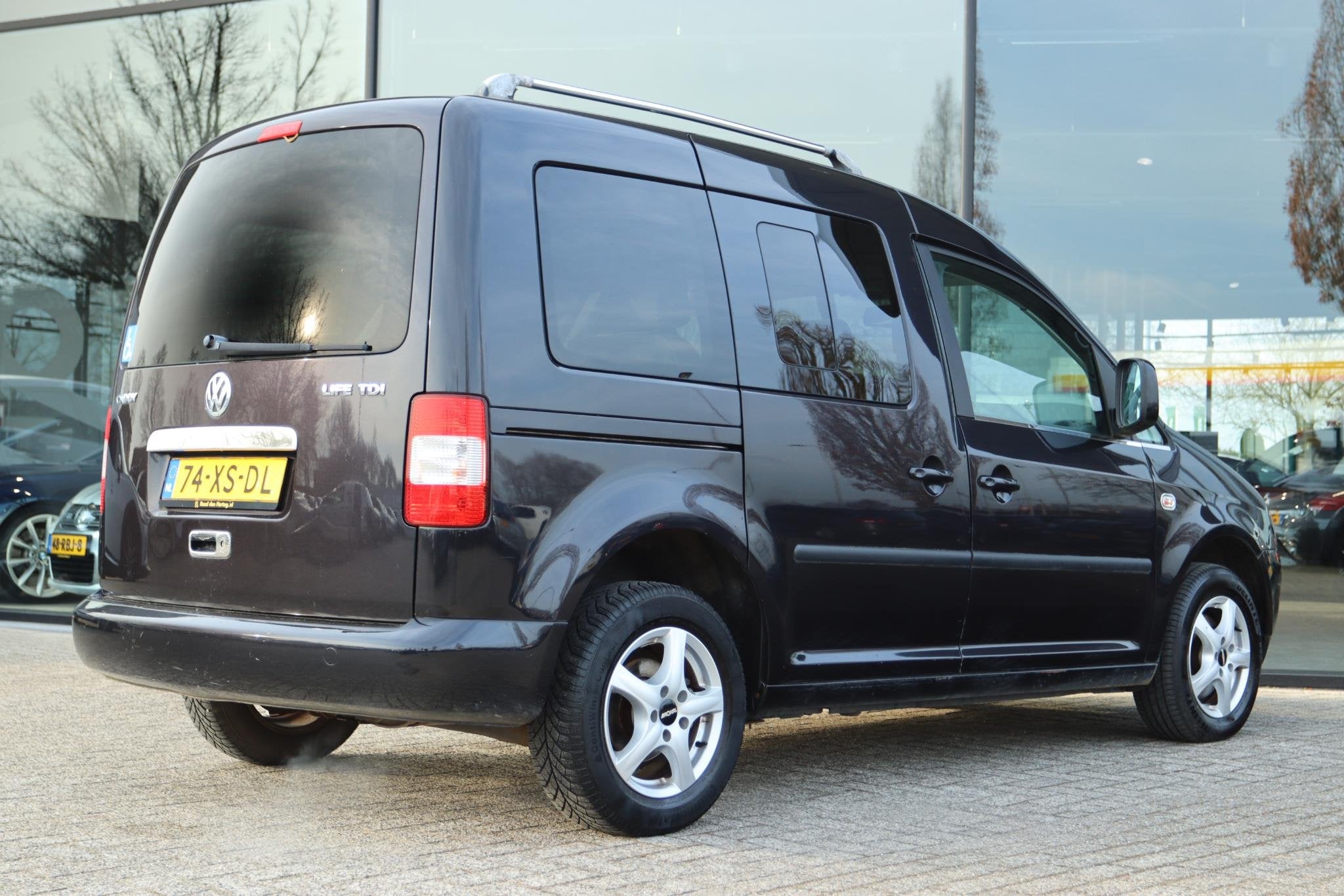 VOLKSWAGEN CADDY 1.9 TDI OPTIVE COMFORT 5P INVALIDE / ROLSTO, Auto's, Gebruikt, Overige modellen, 4 cilinders, Traction-control