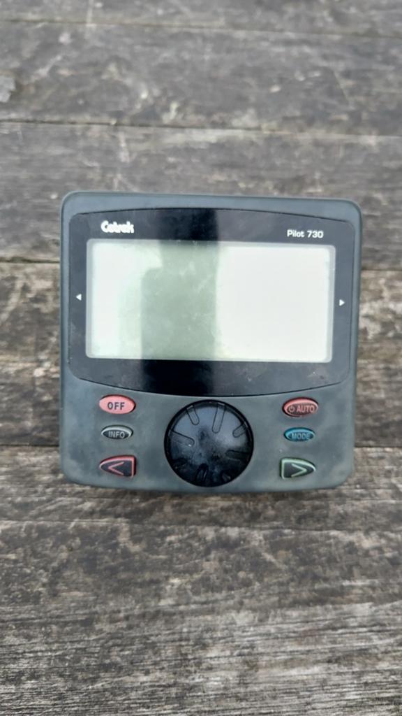 Cetrek pilot 730, Ophalen of Verzenden