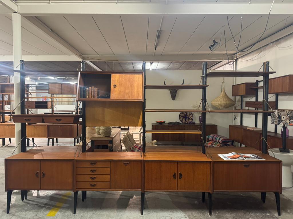 Louis van Teeffelen voor WeBe vintage modulair wandsysteem, Gebruikt, 200 cm of meer, Teakhout, 300 cm of meer