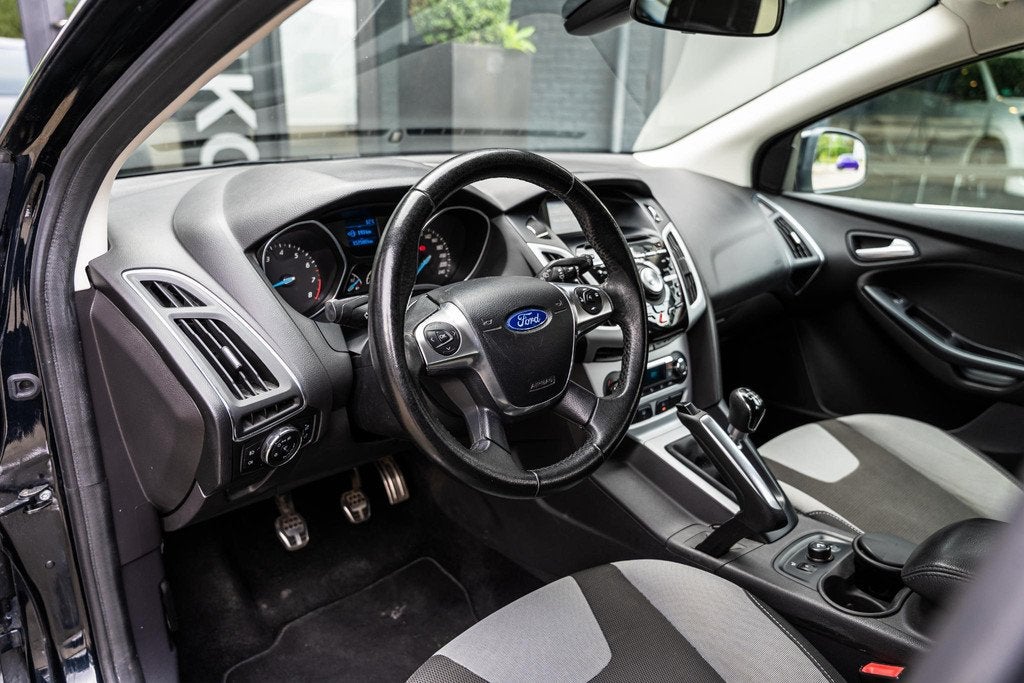 Ford Focus Wagon 1.6 EcoBoost S 150PK / BLUETOOTH / S UITVOE, Euro 6, 4 cilinders, 150 pk, Zwart