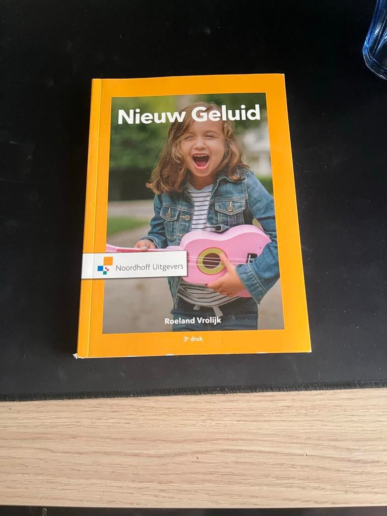 Nieuw Geluid - Roeland Vrolijk (3e druk), Ophalen of Verzenden, Zo goed als nieuw, Niet van toepassing