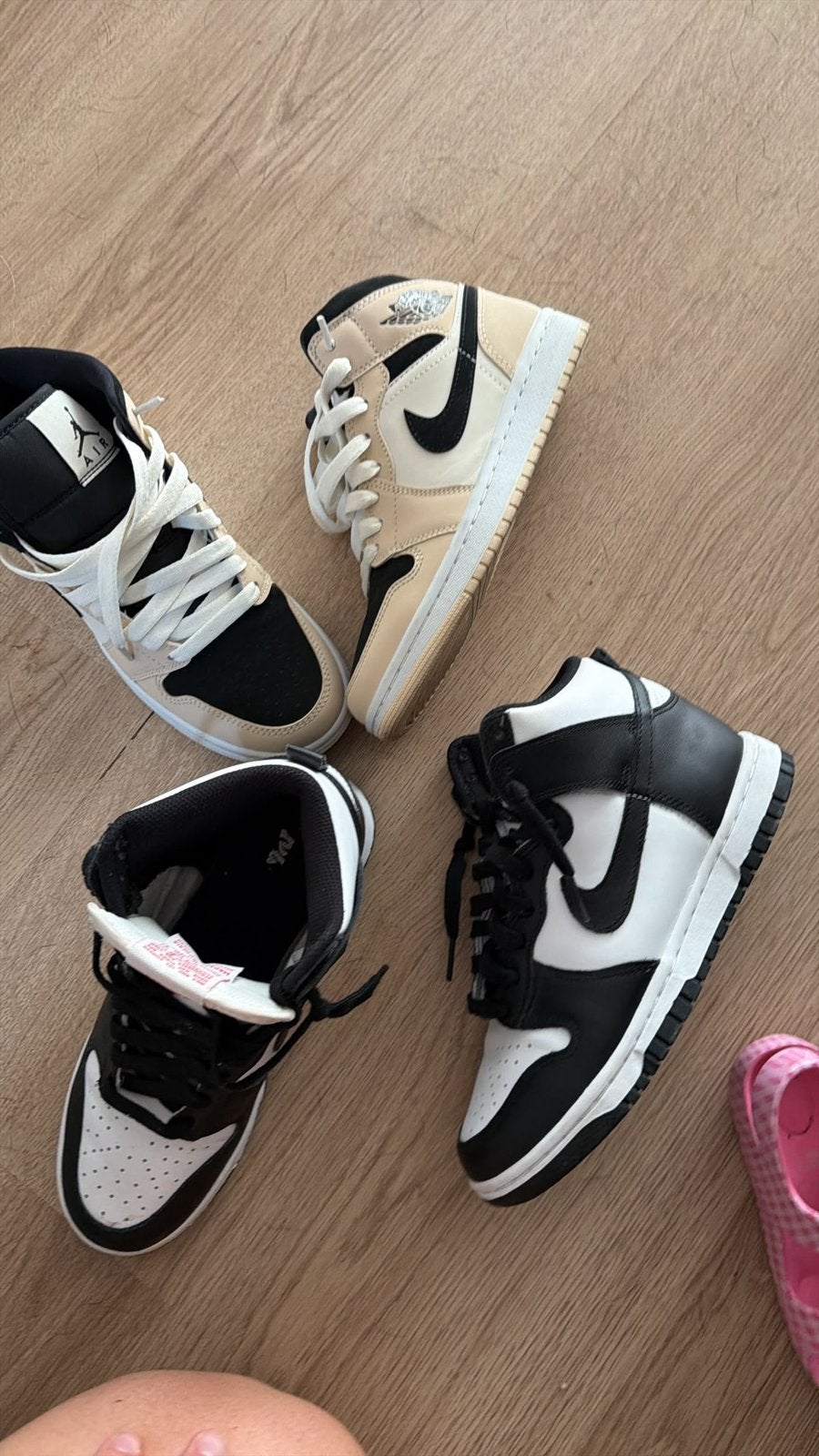 Nike jordan maat 36,5, Ophalen, Zo goed als nieuw, Jongetje of Meisje, Schoentjes