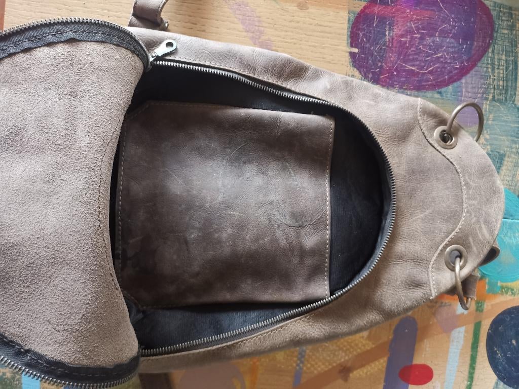 Leren bruine rugtas, Ophalen of Verzenden, Gebruikt, Overige merken, 30 tot 45 cm