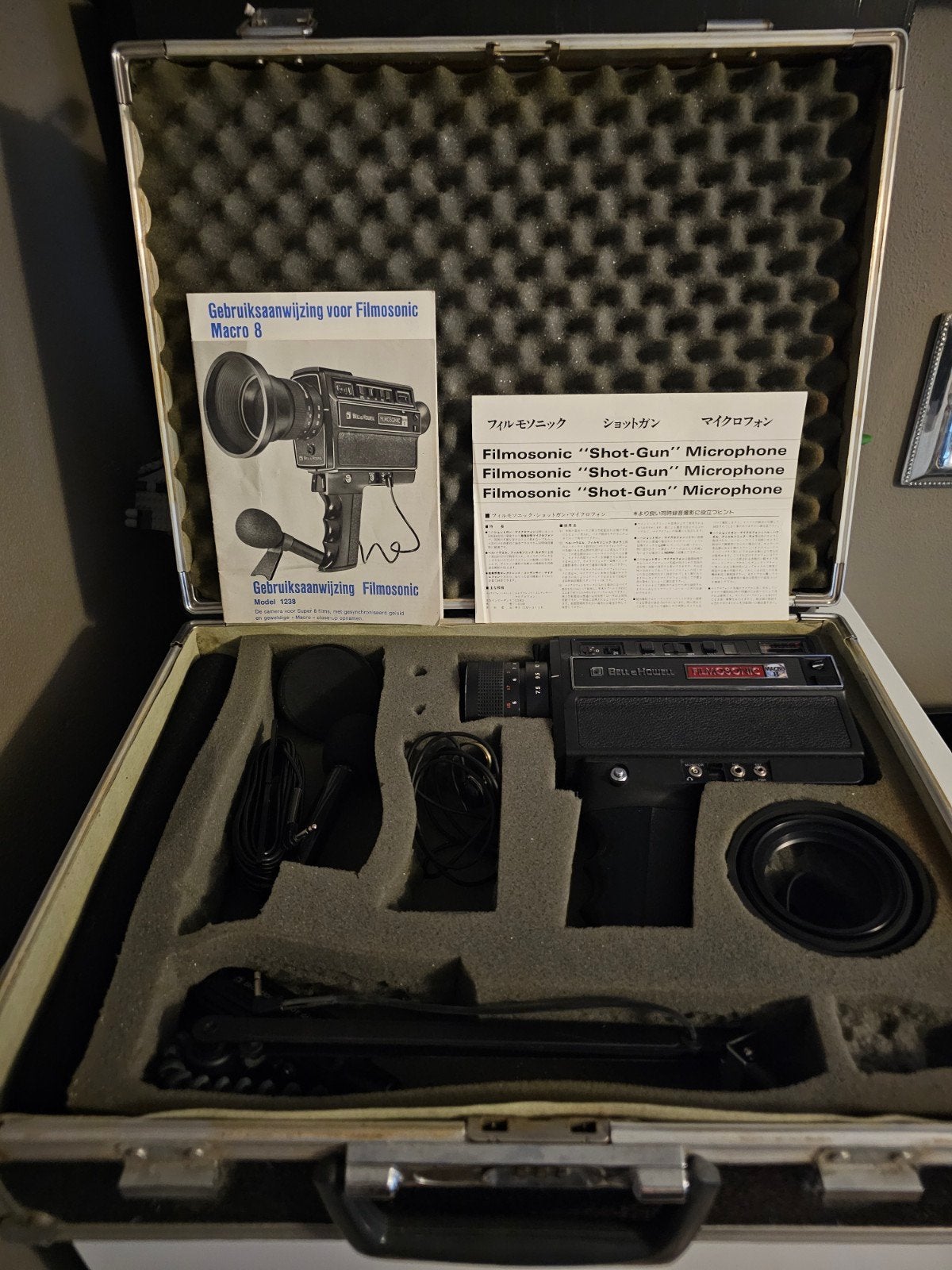Bell & Howell Filmosonic Macro 8 1238 met accessoires, Ophalen of Verzenden, 8mm, Camera