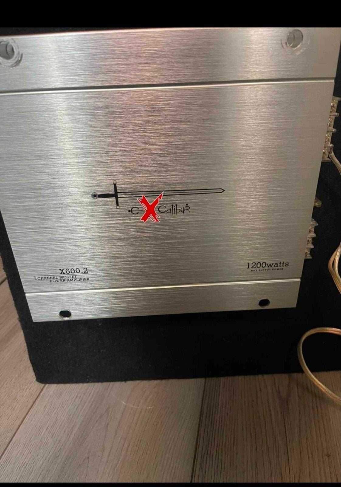 subwoofer met versterker, Ophalen of Verzenden