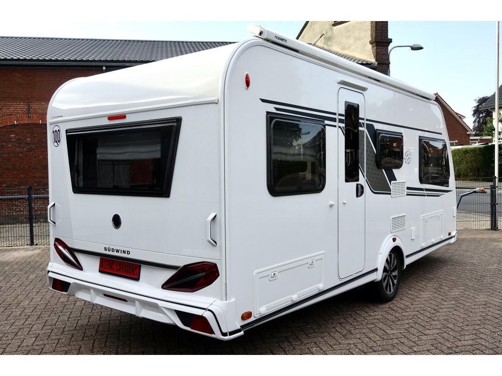 Knaus Sudwind 60 Years 500 EU 2024 Mover Luifel Fiets 1800KG, Rondzit, Bedrijf, Schokbreker, 5 tot 6 meter