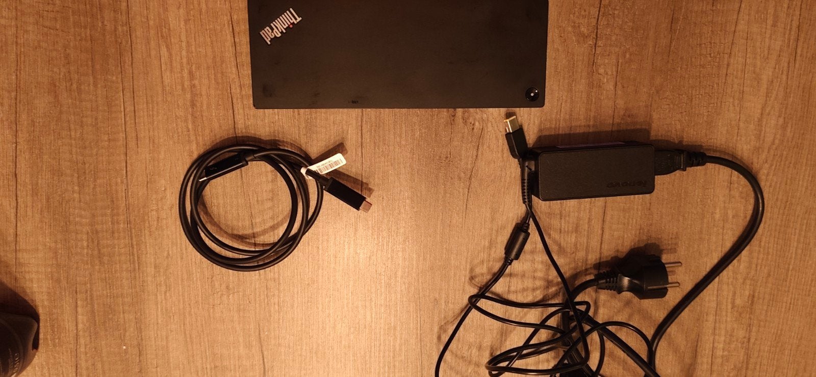 Lenovo ThinkPad Docking Station met oplader, Computers en Software, Ophalen, Lenovo ThinkPad, Docking station, Gebruikt