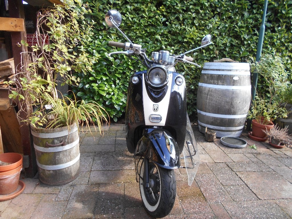 BTC Old Classic Scooter 2016. Blauw kenteken, Ophalen, Gebruikt, BTC Old Classic, Benzine