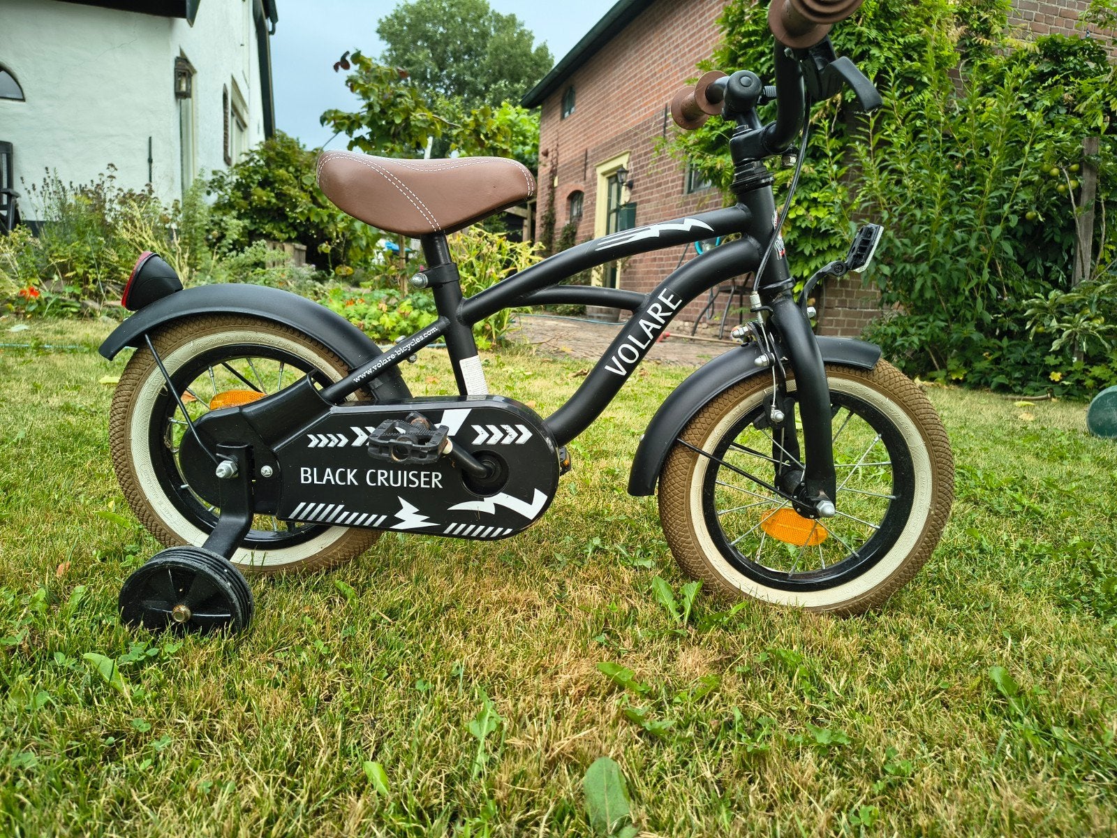 Volare Black Cruiser kinderfiets met zijwieltjes, Ophalen, Nieuw, Minder dan 16 inch, Zijwieltjes